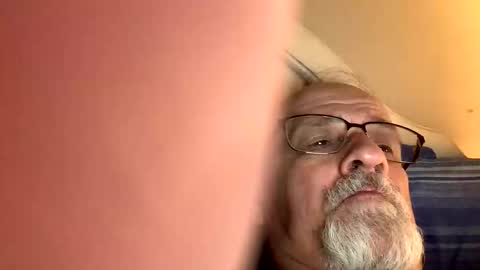 rowdy1966 online show from 17, 5, 2026