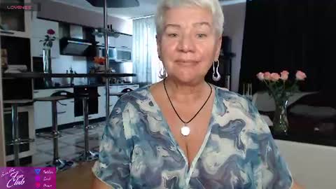Roxana online show from 5, 8, 2026
