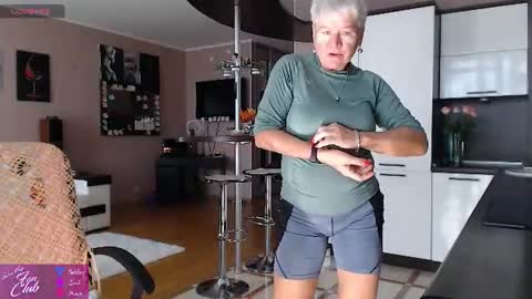 Roxana online show from 8, 8, 2026