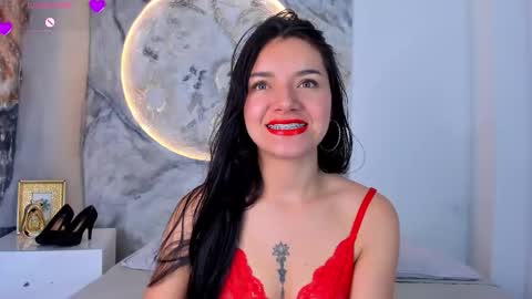 roxanaborns online show from 12, 11, 2025