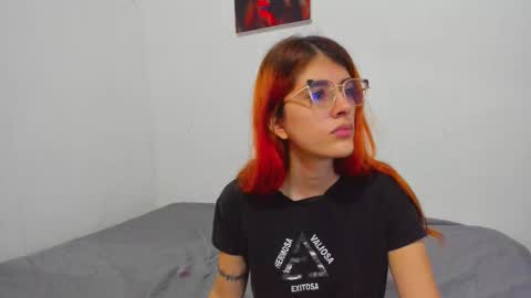 Snapshot of roxanajames__ chatting on 16, 2, 2026 roxy online show from 16, 2, 2026