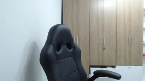 Roxana online show from 22, 6, 2026