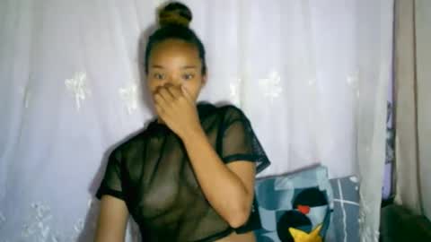 roxanne_98 online show from 12, 2, 2025