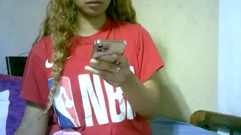 roxanne_98 online show from 14, 1, 2026