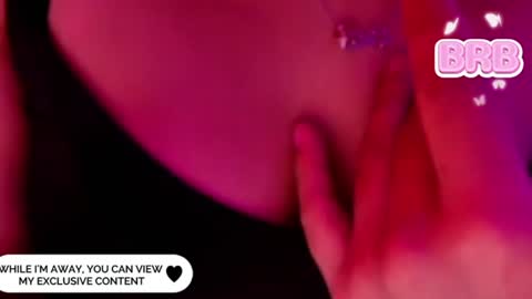 Snapshot of roxanne_han chatting on 9, 7, 2026 roxanne_han online show from 9, 7, 2026