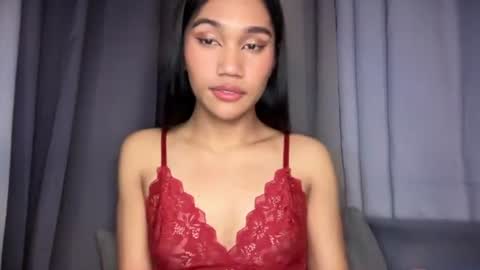 Snapshot of roxiethogersen chatting on 3, 8, 2026 roxiethogersen online show from 3, 8, 2026