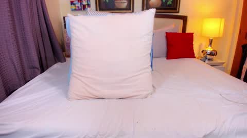 Snapshot of roxiets chatting on 16, 2, 2026 roxie online show from 16, 2, 2026