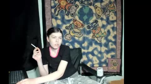 roxihazeleyes online show from 24, 6, 2026