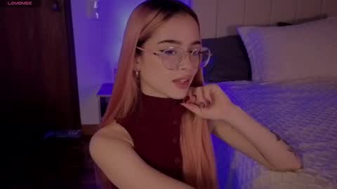 Roxxy online show from 6, 2, 2026