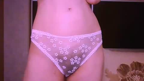Roxxy Wharton online show from 2, 7, 2026