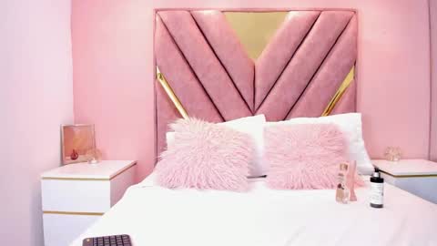 Roxy online show from 15, 11, 2025