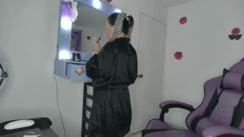 Roxy online show from 5, 5, 2026
