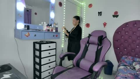 Snapshot of roxy_lu_07 chatting on 16, 6, 2026 Roxy online show from 16, 6, 2026