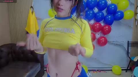 Snapshot of roxy_luxe_tf chatting on 27, 6, 2026 Roxy online show from 27, 6, 2026