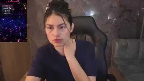 Snapshot of roxy_luxe_tf chatting on 5, 8, 2026 Roxy online show from 5, 8, 2026