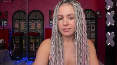 Roxy online show from 8, 5, 2026