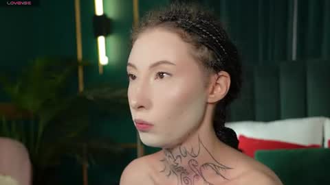 roxanne online show from 5, 7, 2026