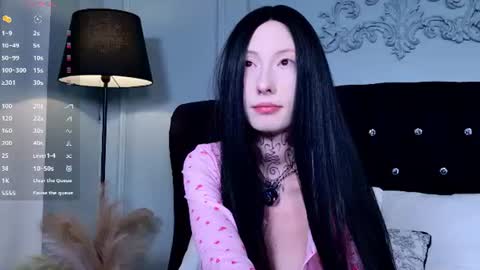 roxanne online show from 13, 7, 2026