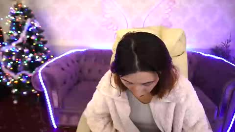 Snapshot of roxy_rayy chatting on 16, 12, 2024 roxy_rayy online show from 16, 12, 2024