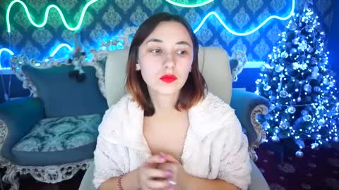 Snapshot of roxy_rayy chatting on 19, 12, 2024 roxy_rayy online show from 19, 12, 2024