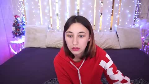 Snapshot of roxy_rayy chatting on 21, 12, 2024 roxy_rayy online show from 21, 12, 2024