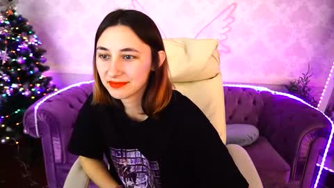 Snapshot of roxy_rayy chatting on 23, 12, 2024 roxy_rayy online show from 23, 12, 2024