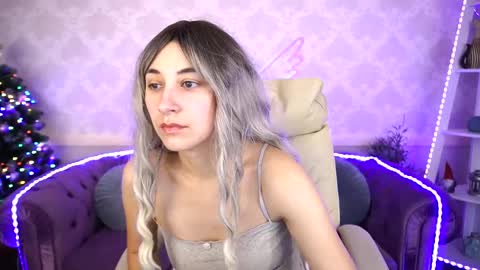 Snapshot of roxy_rayy chatting on 1, 1, 2025 roxy_rayy online show from 1, 1, 2025