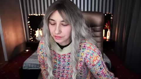 Snapshot of roxy_rayy chatting on 2, 1, 2025 roxy_rayy online show from 2, 1, 2025