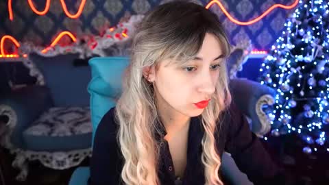 Snapshot of roxy_rayy chatting on 15, 1, 2025 roxy_rayy online show from 15, 1, 2025