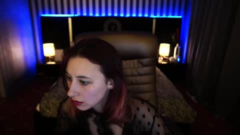 Snapshot of roxy_rayy chatting on 4, 3, 2025 roxy_rayy online show from 4, 3, 2025