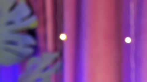 roxy_riot_ online show from 9, 2, 2025