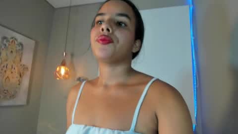 Snapshot of roxy_stone1 chatting on 6, 6, 2026 roxy_stone1 online show from 6, 6, 2026