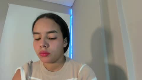 roxy_stone1 online show from 6, 8, 2026