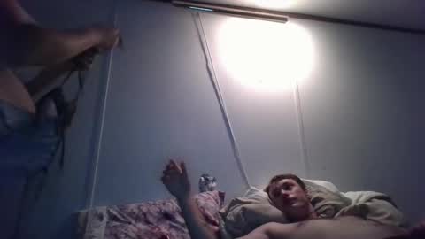 Snapshot of roxybcali chatting on 10, 9, 2025 Roxy and Brock online show from 10, 9, 2025