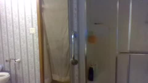 Snapshot of roxybcali chatting on 2, 11, 2025 Roxy and Brock online show from 2, 11, 2025