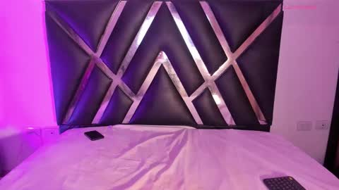 Roxxy Queen online show from 8, 11, 2025