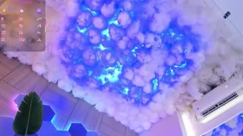    online show from 29, 10, 2025