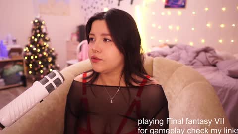 Snapshot of roxysuh chatting on 3, 2, 2025 roxysuh online show from 3, 2, 2025