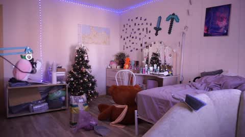 Snapshot of roxysuh chatting on 5, 2, 2025 roxysuh online show from 5, 2, 2025