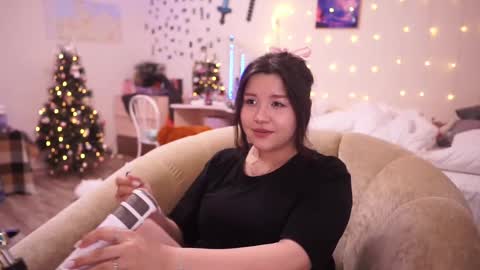 Snapshot of roxysuh chatting on 19, 2, 2025 roxysuh online show from 19, 2, 2025