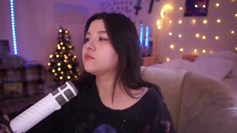 Snapshot of roxysuh chatting on 21, 2, 2025 roxysuh online show from 21, 2, 2025