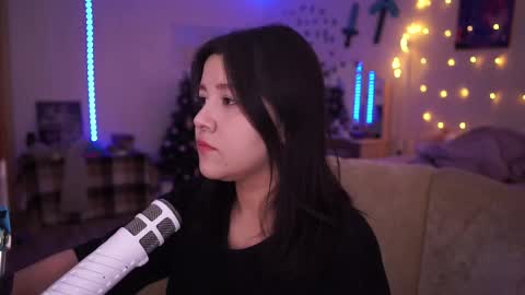 Snapshot of roxysuh chatting on 5, 3, 2025 roxysuh online show from 5, 3, 2025