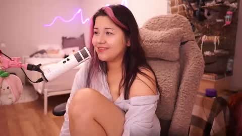 Snapshot of roxysuh chatting on 26, 9, 2025 roxysuh online show from 26, 9, 2025