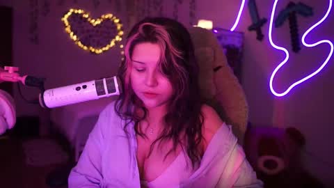 Snapshot of roxysuh chatting on 2, 10, 2025 roxysuh online show from 2, 10, 2025