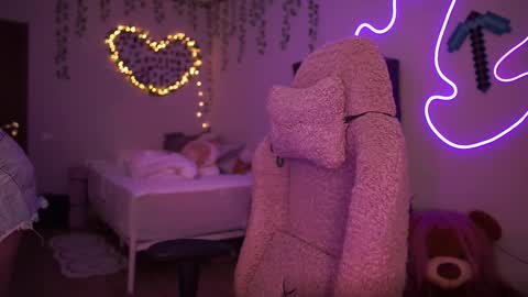 Snapshot of roxysuh chatting on 3, 10, 2025 roxysuh online show from 3, 10, 2025