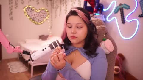 Snapshot of roxysuh chatting on 15, 10, 2025 roxysuh online show from 15, 10, 2025