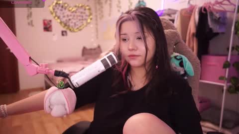 Snapshot of roxysuh chatting on 1, 12, 2025 roxysuh online show from 1, 12, 2025