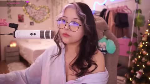 Snapshot of roxysuh chatting on 20, 12, 2025 roxysuh online show from 20, 12, 2025