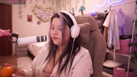 Snapshot of roxysuh chatting on 12, 3, 2026 roxysuh online show from 12, 3, 2026