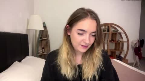 Roxy online show from 7, 5, 2026